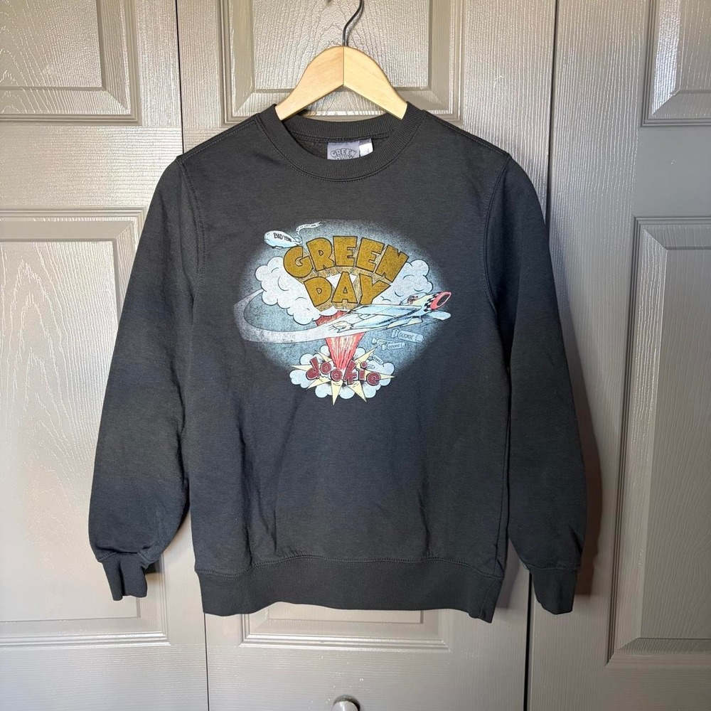 Green Day Dookie Graphic Sweatshirt Mens XS Black Punk Rock Band Crewneck